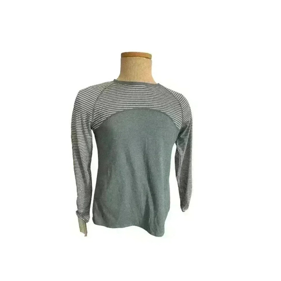 AVIA Women's Blue With White Stripe Stretch Work Out Crew Neck (A15) - Picture 1 of 2